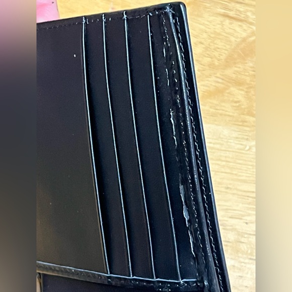 GUCCI BIFOLD WALLET - Picture 6 of 14